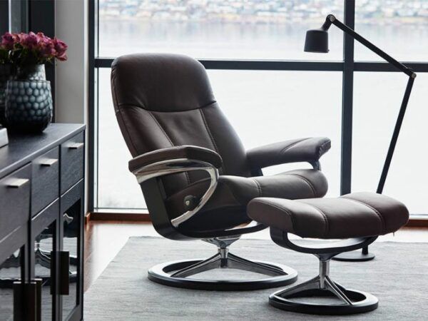 Stressless Consul Recliner & Ottoman - Signature & Cross Base - Image 9