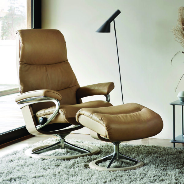 Stressless View Recliner & Ottoman - Signature & Cross Base - Image 11