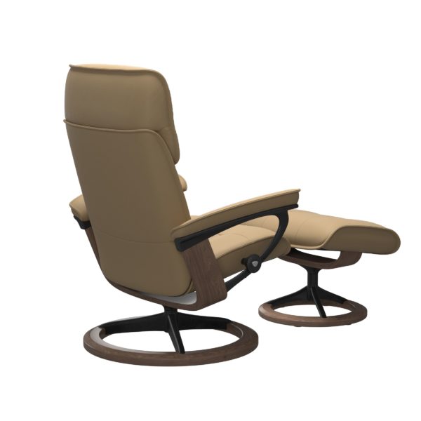 Stressless Admiral Recliner & Ottoman - Signature & Cross Base - Image 4