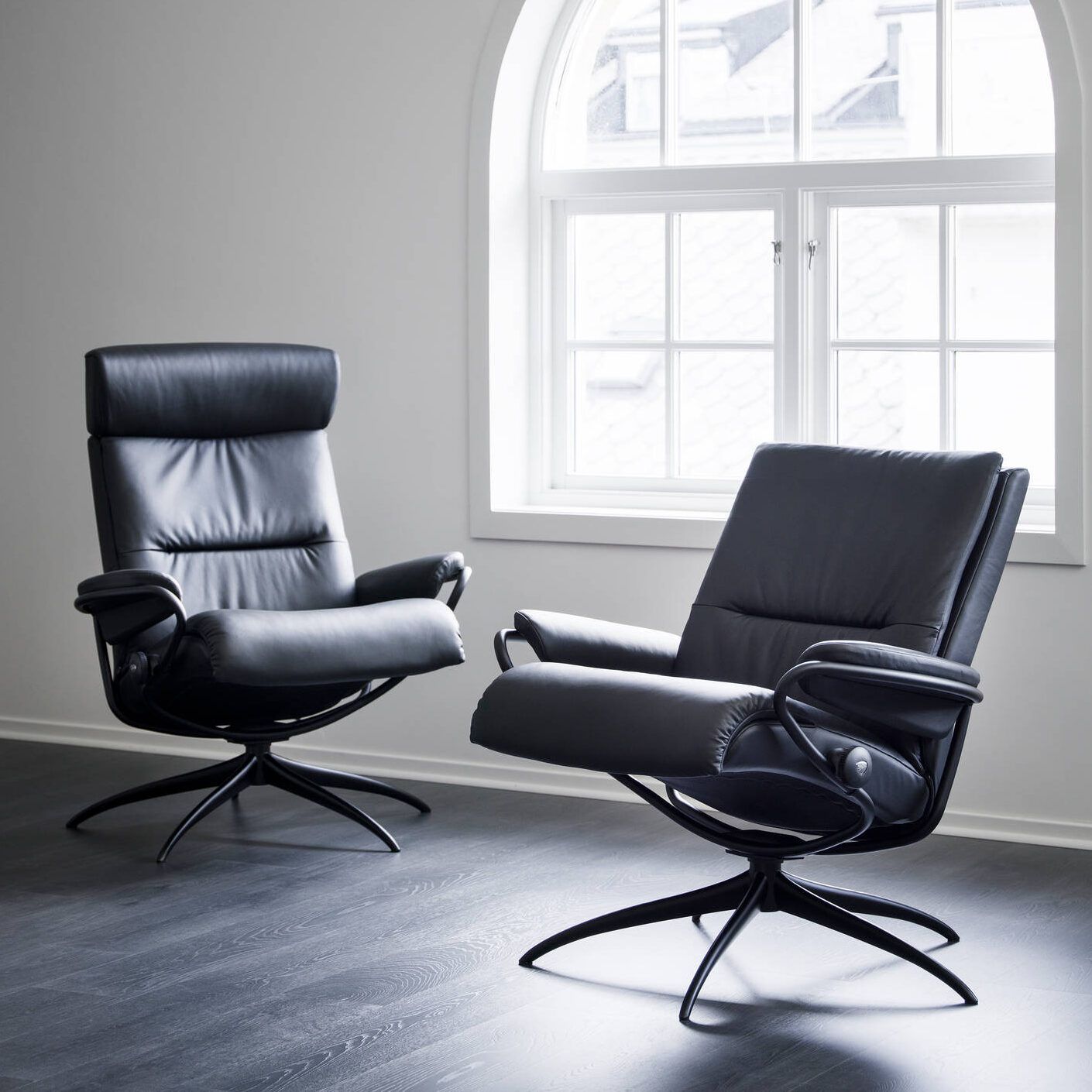 Low back recliner chair clearance