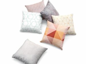 Decorative Pillows & Throws