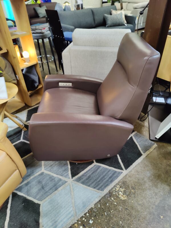 American Leather Eva Recliner (Raleigh Location) - Image 3