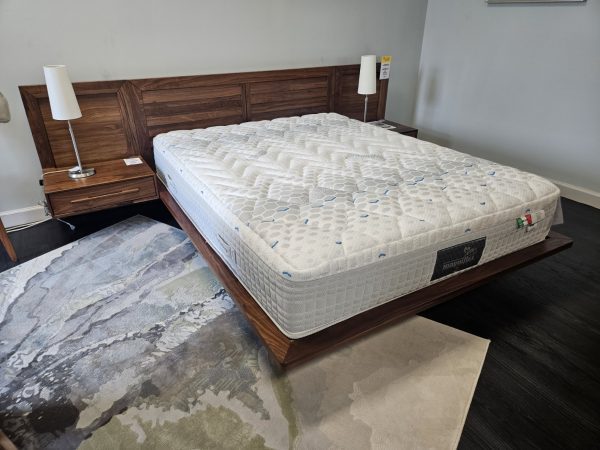 Copeland Moduluxe Queen Bed