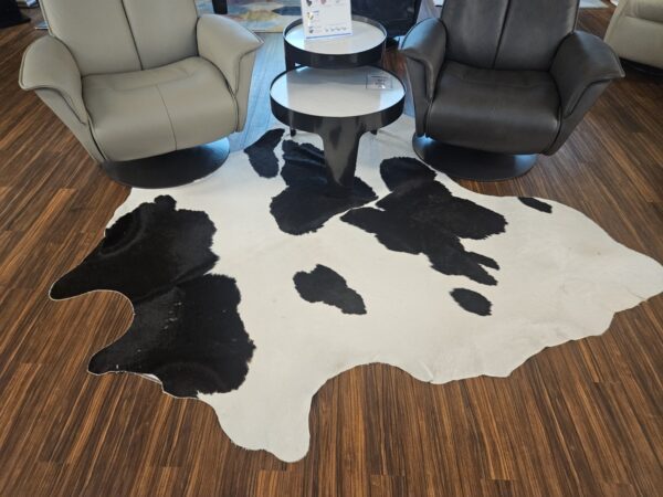 Surya Duke Rug - Image 2