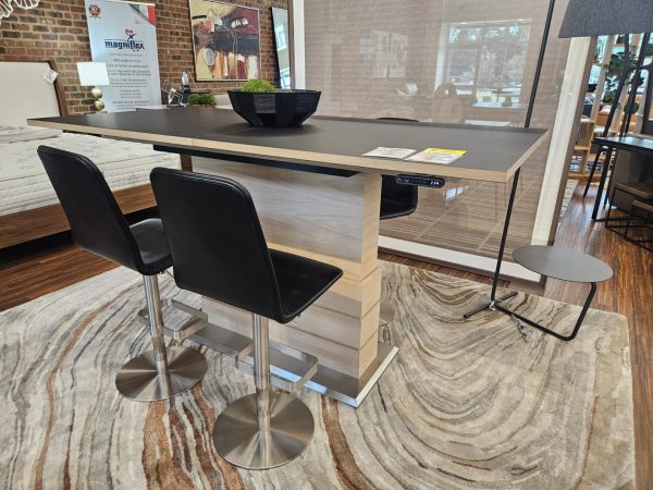 Skovby Lift Dining Table and Stools - Image 2